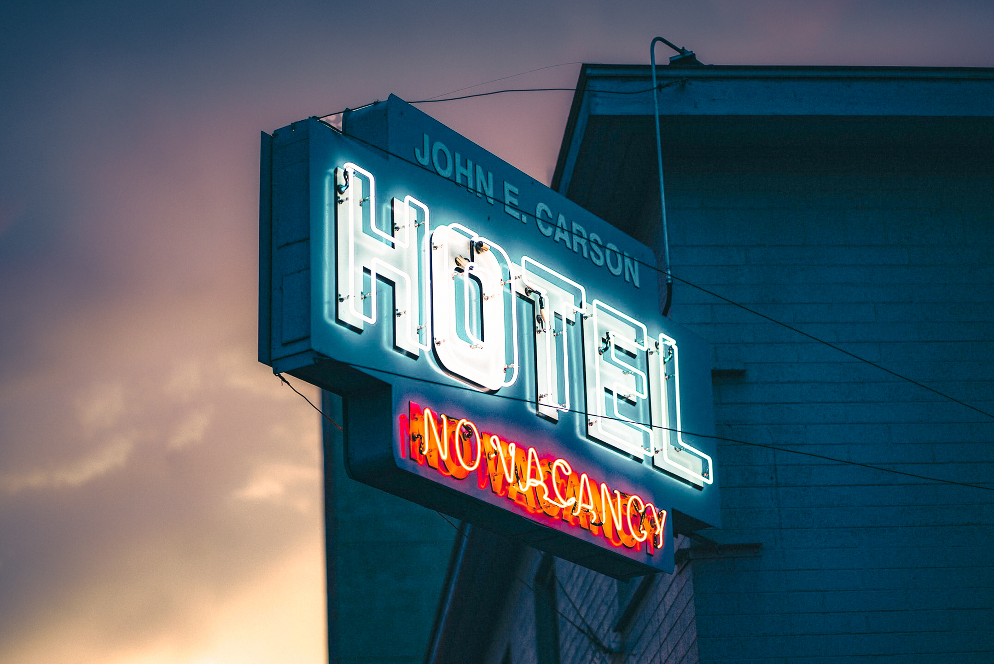 The Accommodation Demand Tracker: Hotels vs. Rentals - TNMT